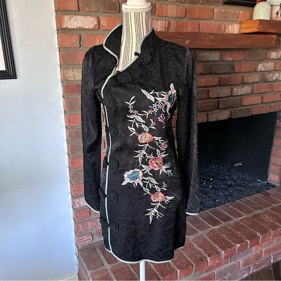 ZARA Floral Jacquard Embroidered Long Sleeve Mini Dress in Black Sz XS - Picture 2 of 9